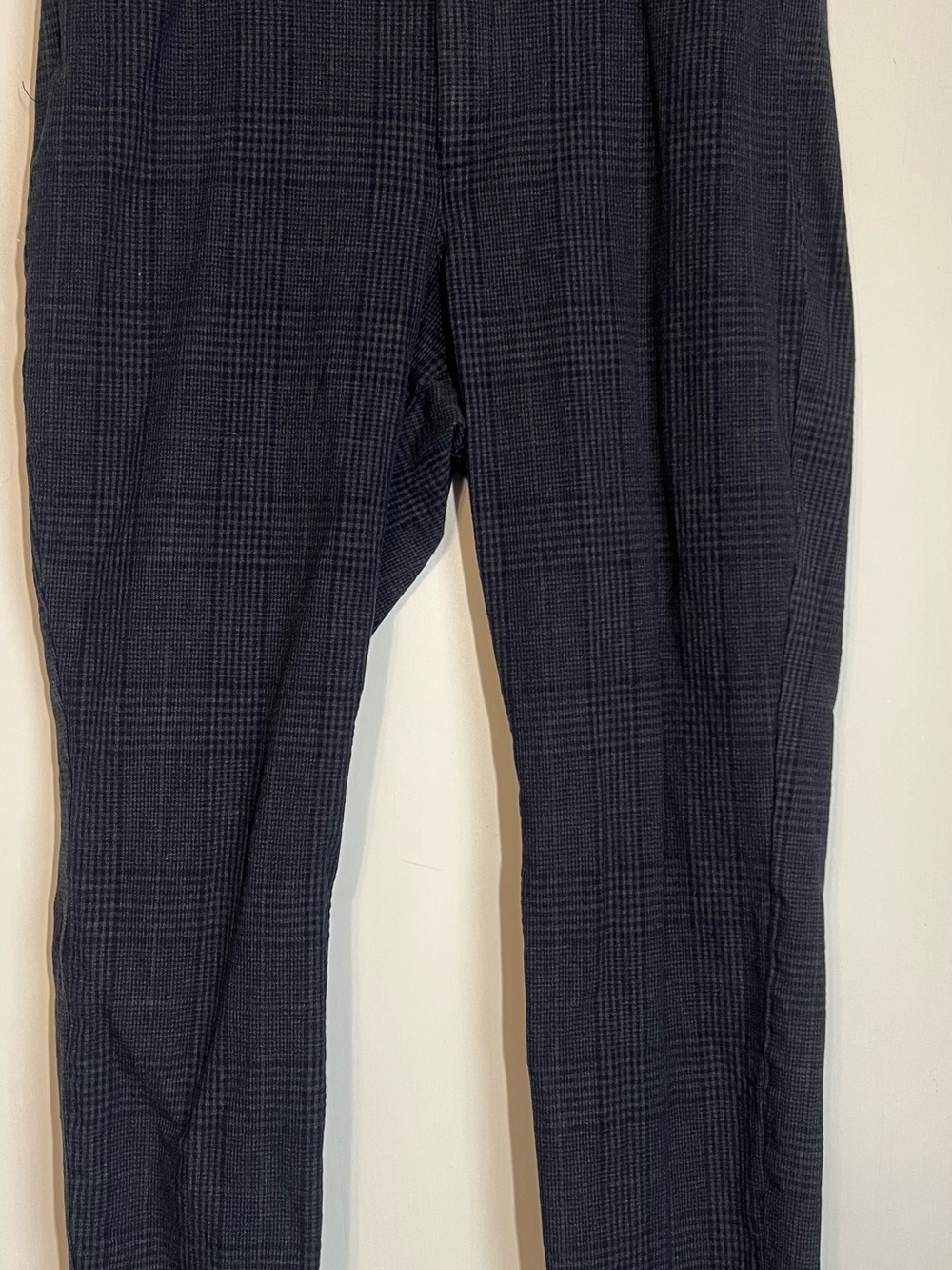 Old Navy Dark Navy Glen Plaid Pixie Pant
